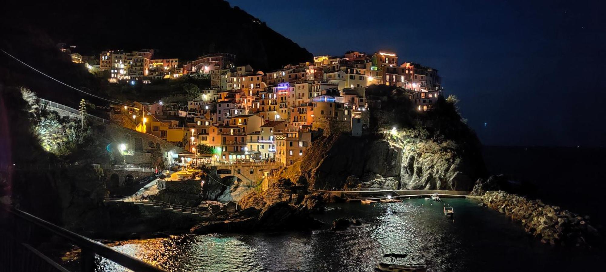 La Casa Delle Pietre Parlanti - Casa In Pietra Ai Piedi Del Parco Delle 5 Terre Bed & Breakfast Biassa Ngoại thất bức ảnh