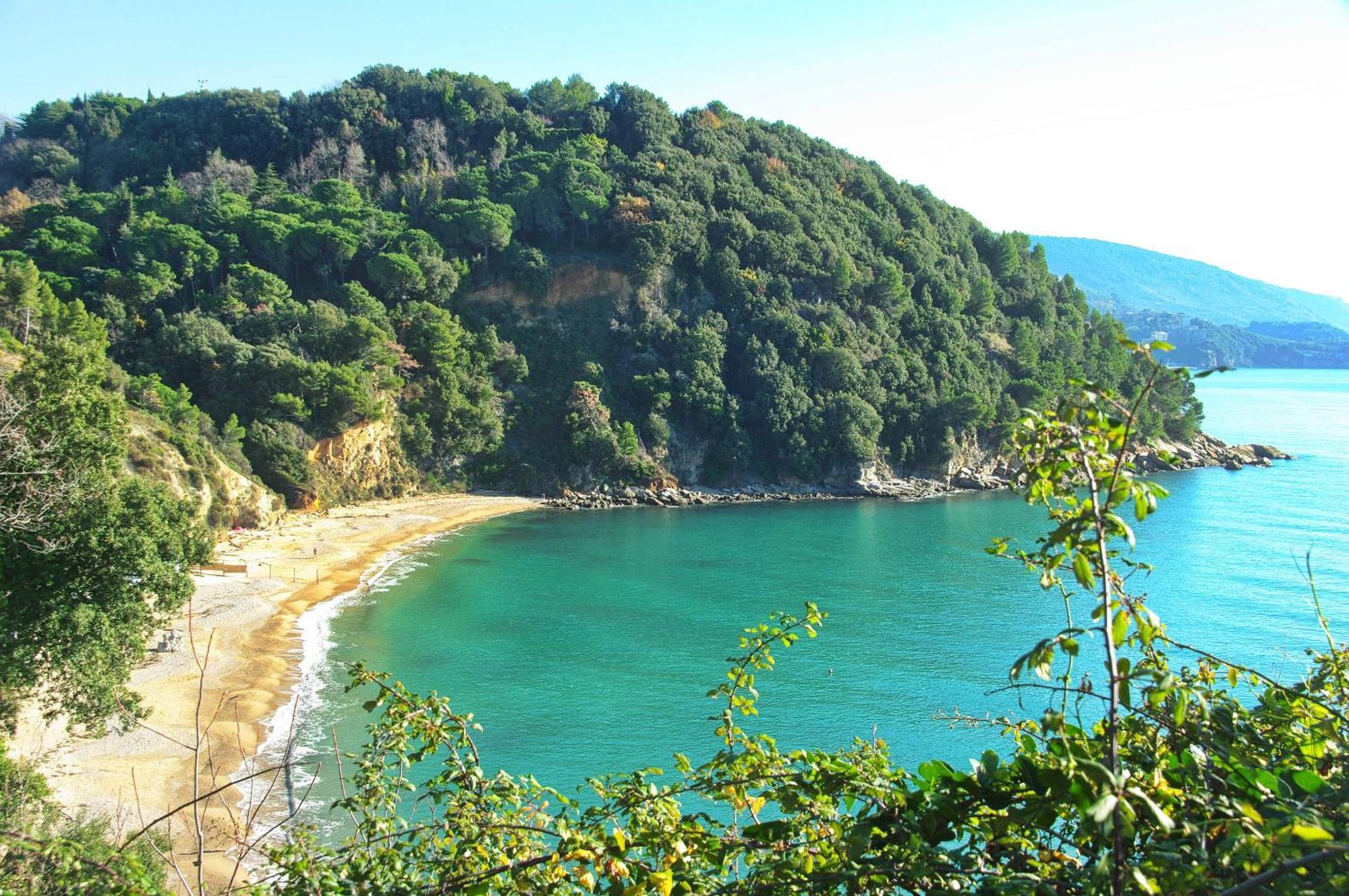 La Casa Delle Pietre Parlanti - Casa In Pietra Ai Piedi Del Parco Delle 5 Terre Bed & Breakfast Biassa Ngoại thất bức ảnh