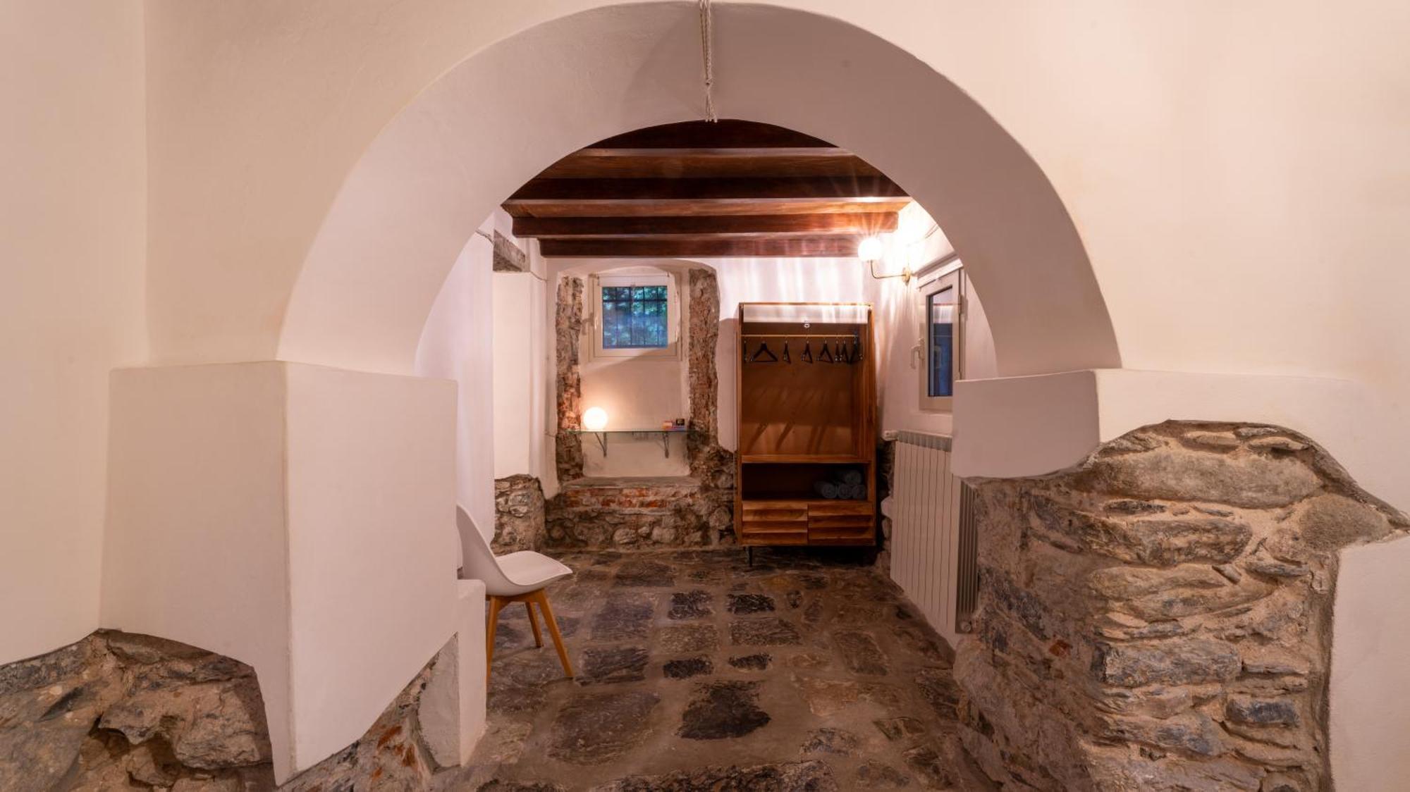 La Casa Delle Pietre Parlanti - Casa In Pietra Ai Piedi Del Parco Delle 5 Terre Bed & Breakfast Biassa Ngoại thất bức ảnh